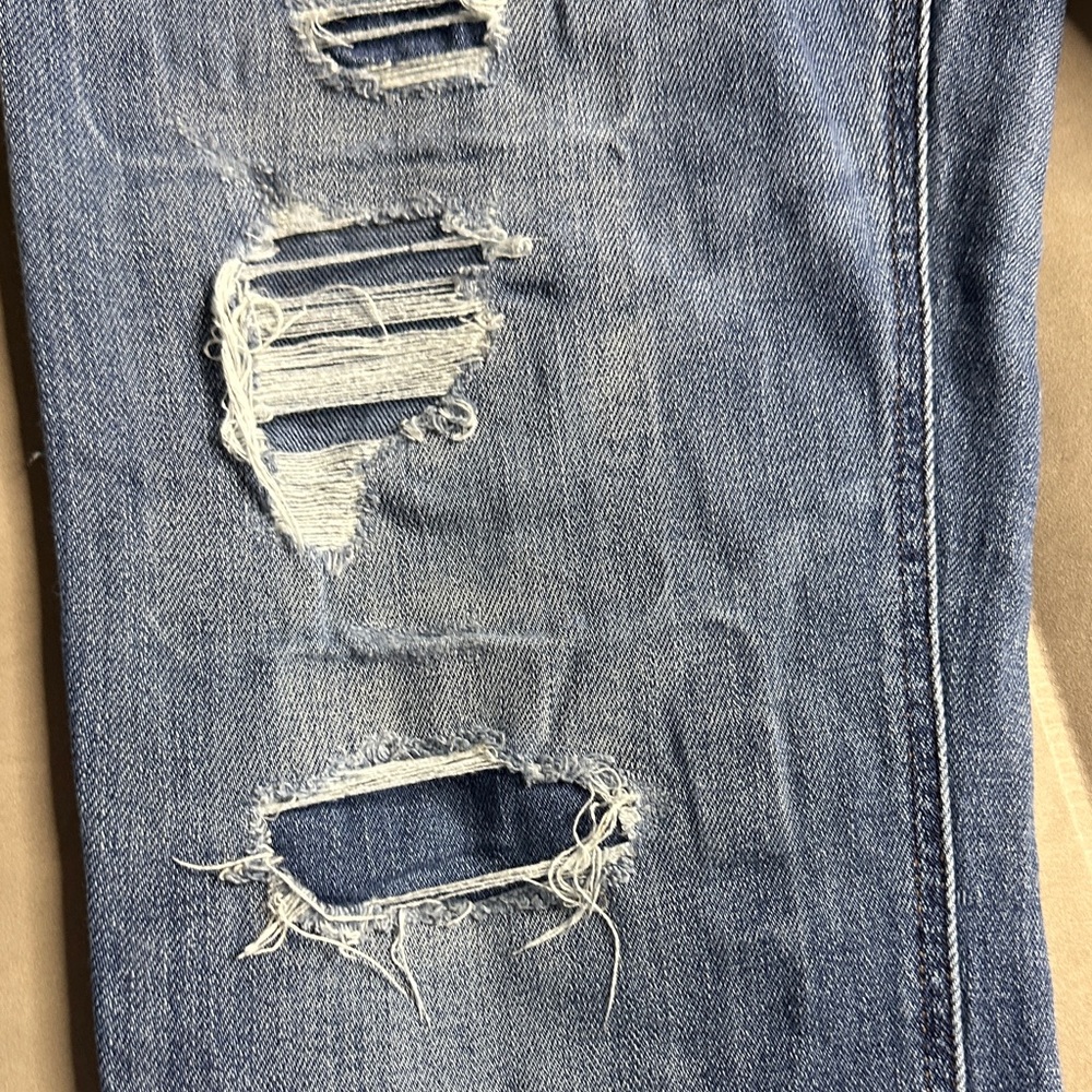 Express Men's Light Blue Distressed Jeans 33x32 Slim Straight Fit - Picture 5 of 9